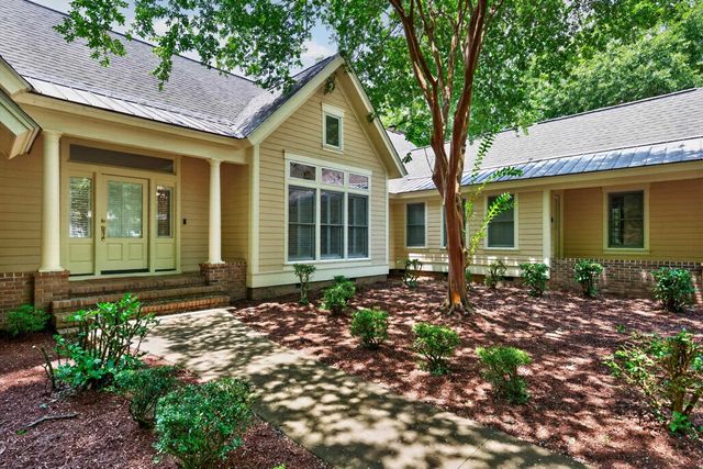 222 Old Carriage Loop, Georgetown, SC 29440