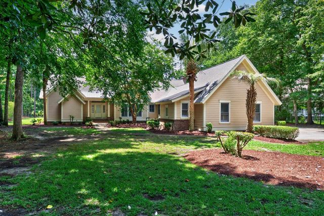 222 Old Carriage Loop, Georgetown, SC 29440