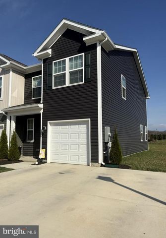 136 BAKER DR, Luray, VA 22835