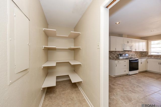 3488 Oak Forest, Baton Rouge, LA 70814