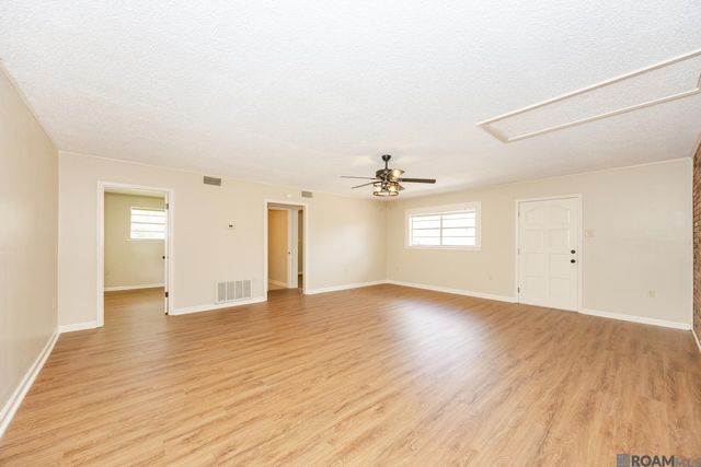 3488 Oak Forest, Baton Rouge, LA 70814