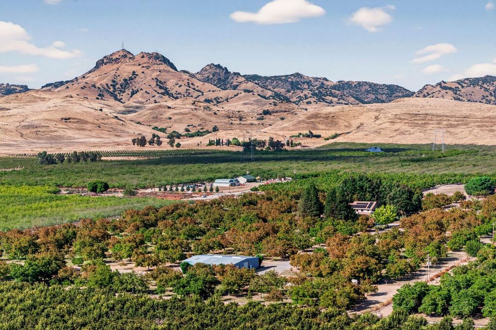 8970 S Butte Rd, Sutter, CA 95982