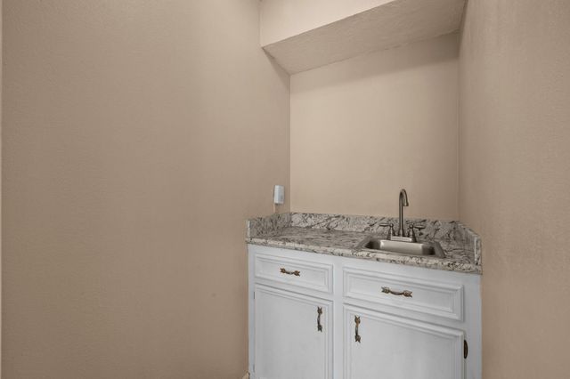 4007 Valley Estates Drive, Houston, TX 77082