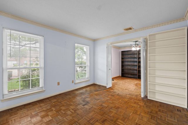 4007 Valley Estates Drive, Houston, TX 77082