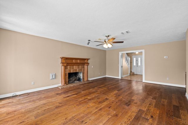 4007 Valley Estates Drive, Houston, TX 77082