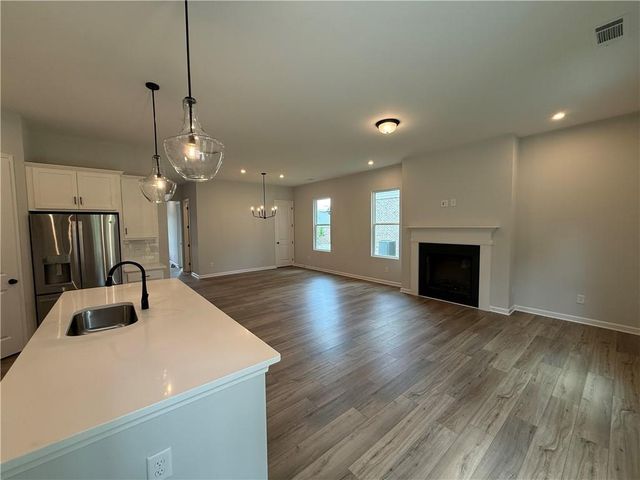 3235 3235 Willow Glade Trail, Lawrenceville, GA 30043