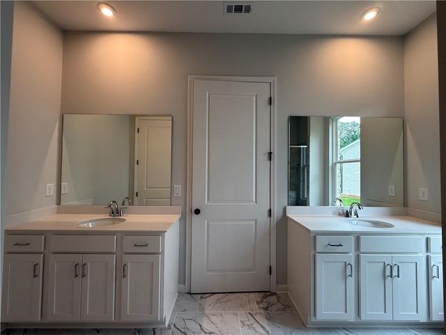 3235 3235 Willow Glade Trail, Lawrenceville, GA 30043