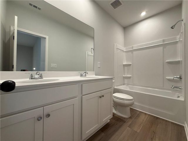 3235 3235 Willow Glade Trail, Lawrenceville, GA 30043