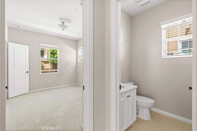 352 Golden Bear Ln, Upland, CA 91786