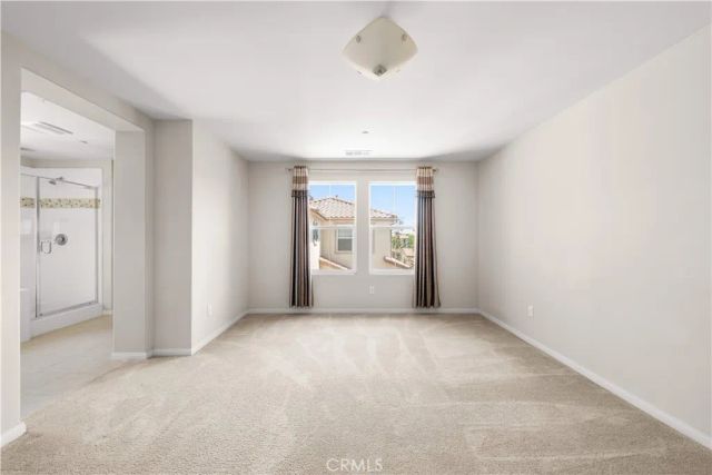 352 Golden Bear Ln, Upland, CA 91786