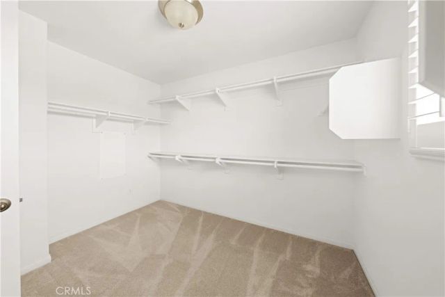 352 Golden Bear Ln, Upland, CA 91786
