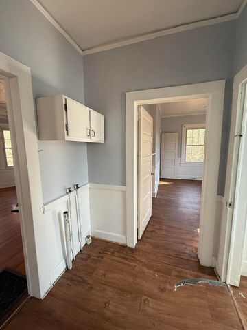 136 Mccary Street, Edgefield, SC 29824