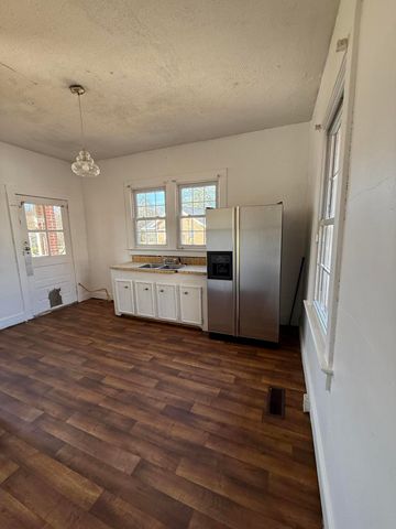 136 Mccary Street, Edgefield, SC 29824