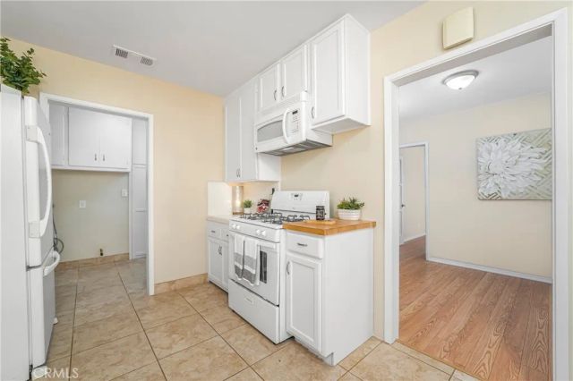 5637 Adenmoor, Lakewood, CA 90713