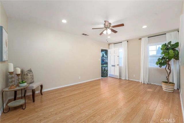 5637 Adenmoor, Lakewood, CA 90713