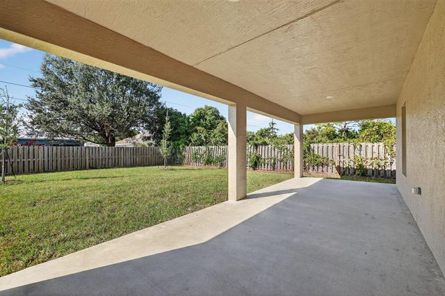 1267 SW Edinburgh Drive, Port St. Lucie, FL 34953