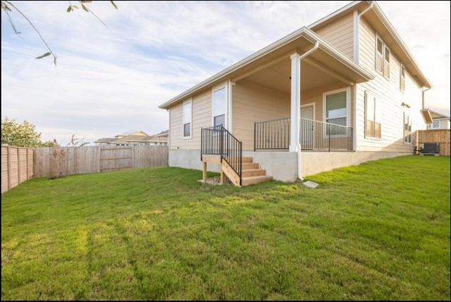 353 Spiny Lizard LN, San Marcos, TX 78666