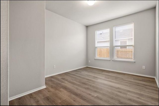 353 Spiny Lizard LN, San Marcos, TX 78666