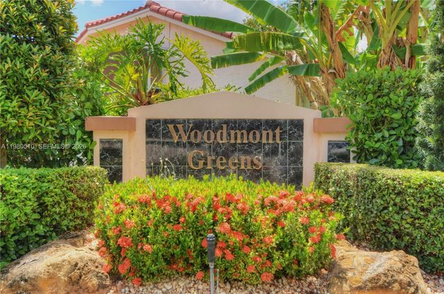 8733 NW 76th Dr, Tamarac, FL 33321