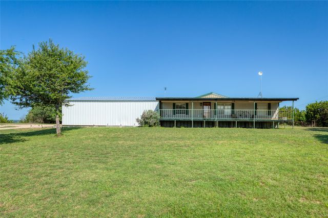100 Blue Valley Court, Springtown, TX 76082