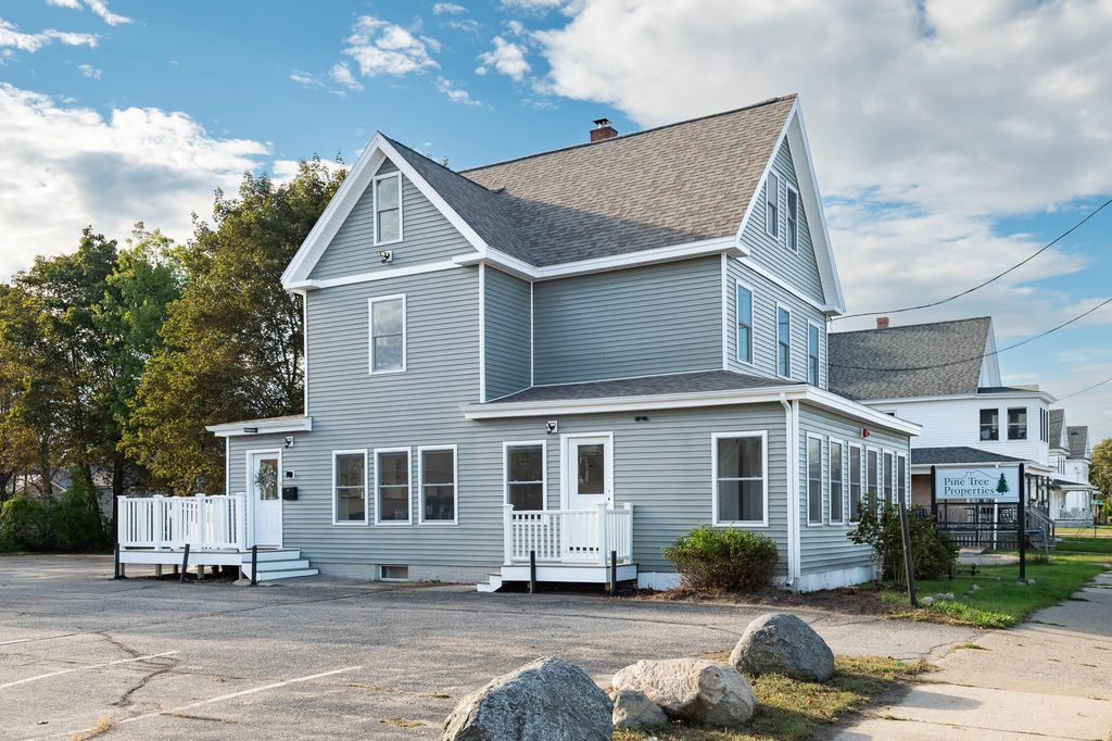 997 Main Street, Sanford, ME 04073 — exterior
