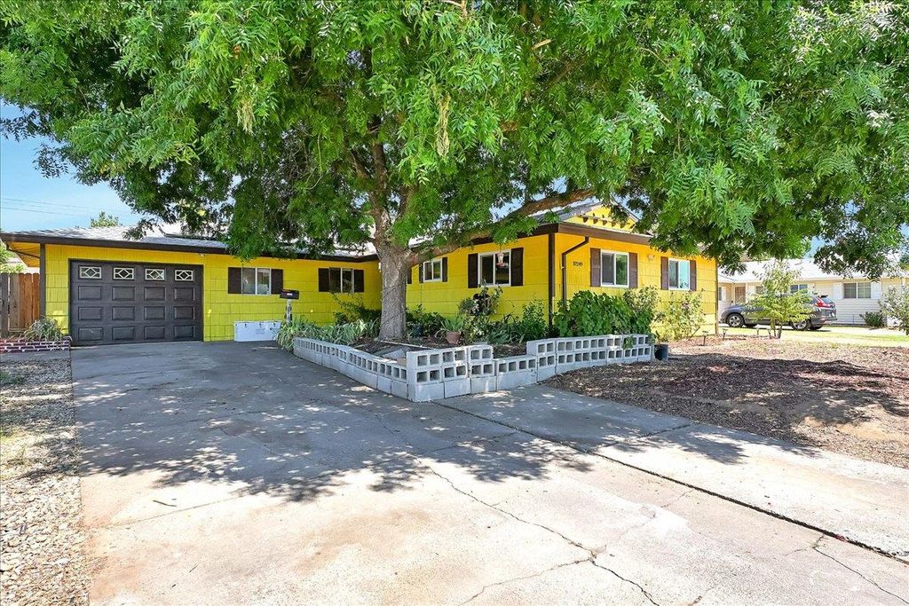 10249 Malaga Way, Rancho Cordova, CA 95670
