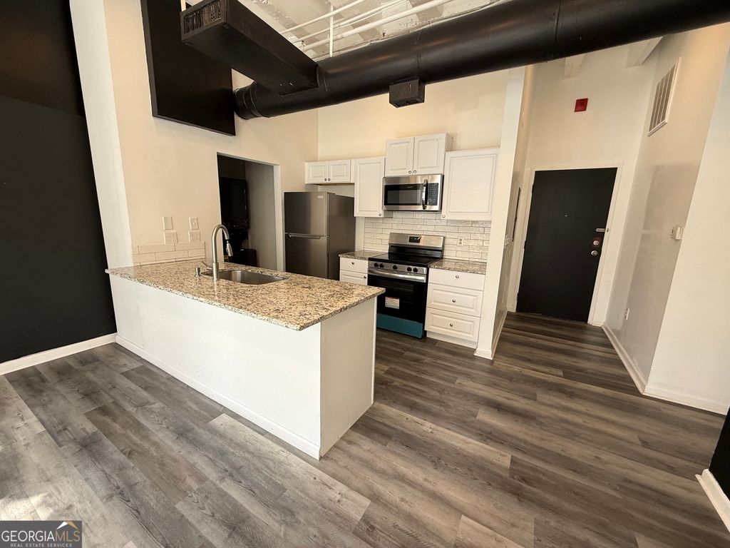 32 Peachtree Street NW APT 207, Atlanta, GA 30303