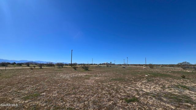 Ave F8 Nr 197th St East, Lancaster, CA 93535