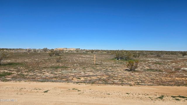 Ave F8 Nr 197th St East, Lancaster, CA 93535