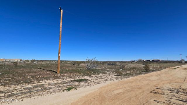 Ave F8 Nr 197th St East, Lancaster, CA 93535