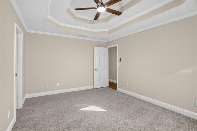 1512 Queen Elizabeth Drive, Locust Grove, GA 30248