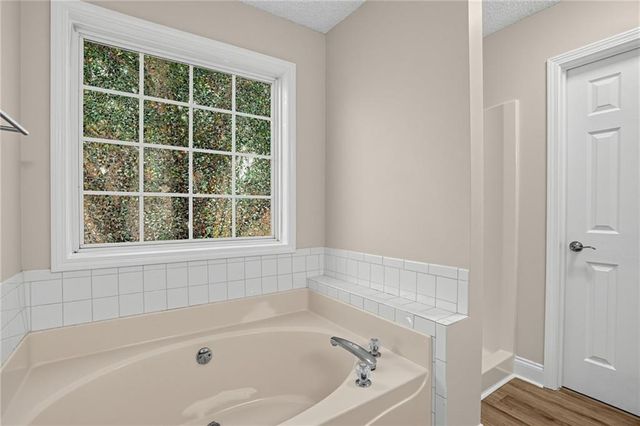 1512 Queen Elizabeth Drive, Locust Grove, GA 30248