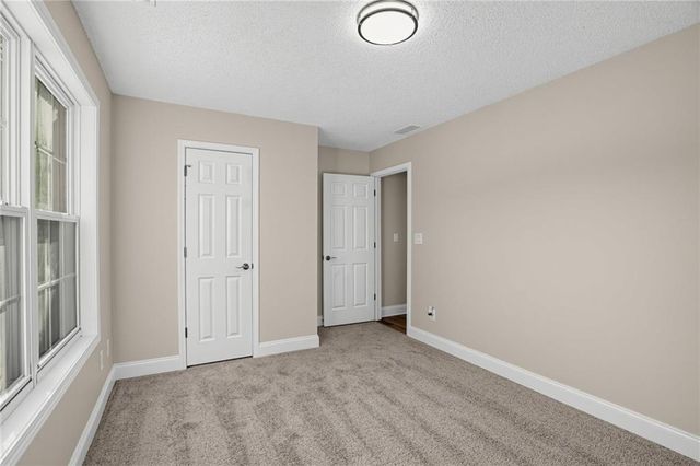 1512 Queen Elizabeth Drive, Locust Grove, GA 30248