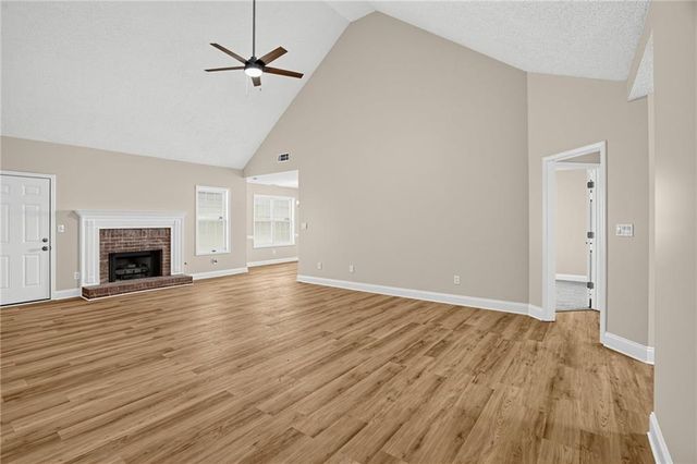 1512 Queen Elizabeth Drive, Locust Grove, GA 30248