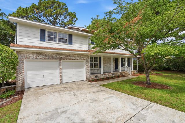 932 Tall Pine Road, Mount Pleasant, SC 29464