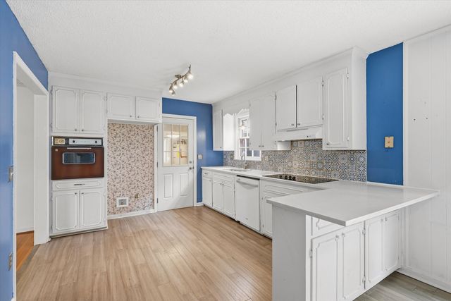 932 Tall Pine Road, Mount Pleasant, SC 29464