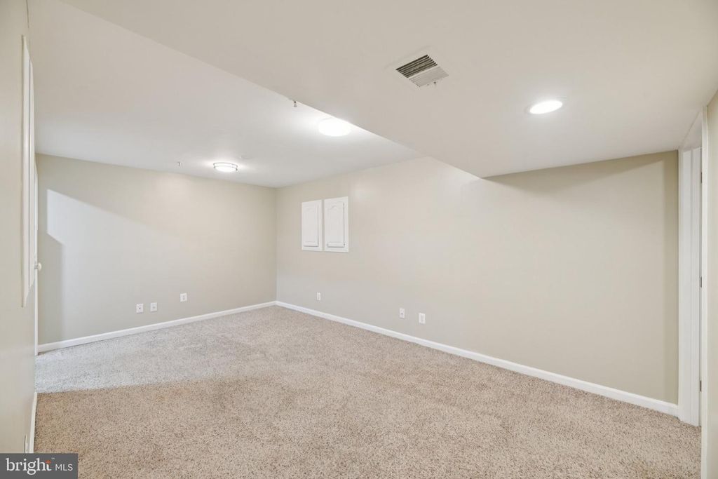 Image 66 of property listing at 11603 BRIGIT CT, Bowie, MD 20720