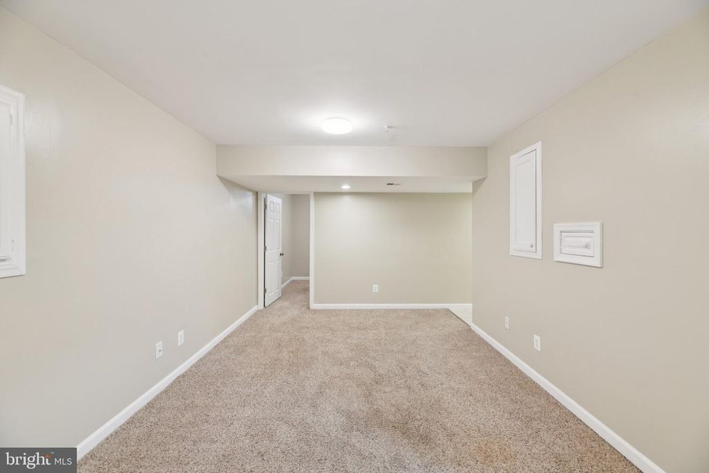 Image 68 of property listing at 11603 BRIGIT CT, Bowie, MD 20720