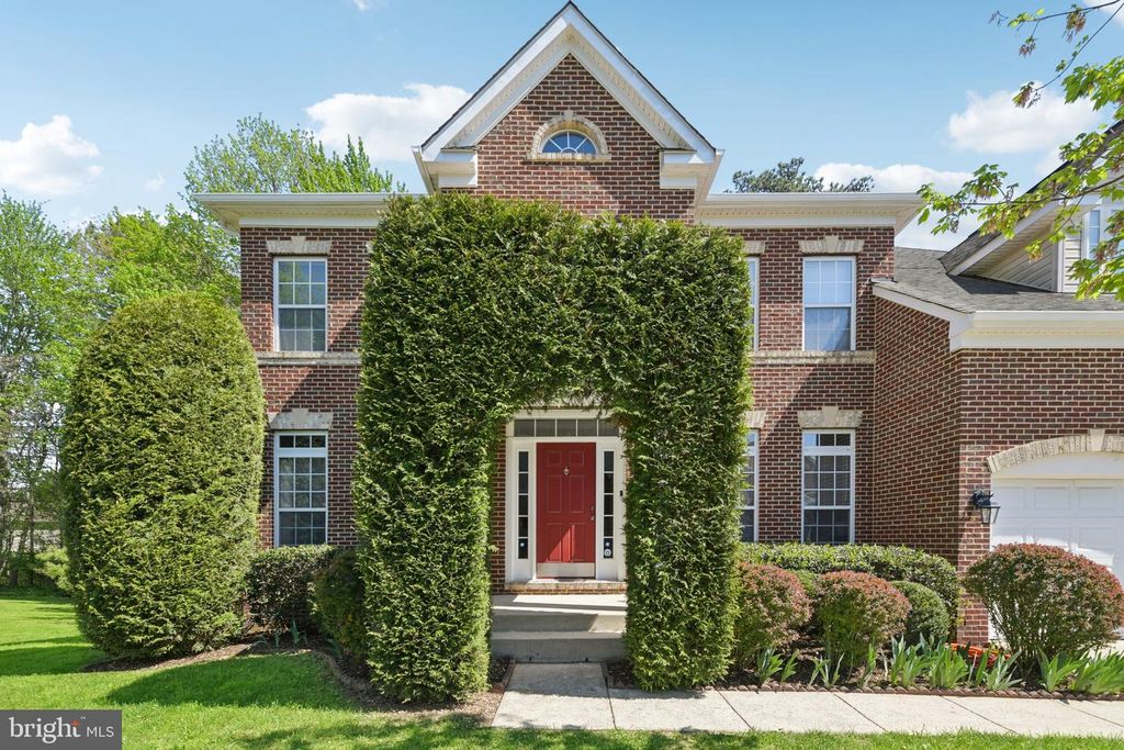 Image 82 of property listing at 11603 BRIGIT CT, Bowie, MD 20720