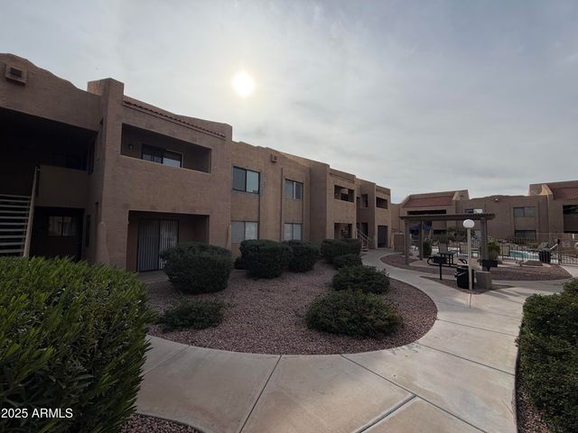 8155 E ROOSEVELT Street 128, Scottsdale, AZ 85257