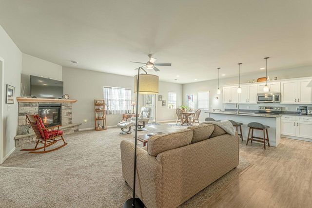 201 Boann Terrace, Belleville, WI 53508