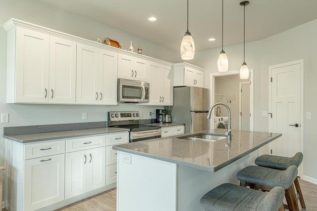 201 Boann Terrace, Belleville, WI 53508