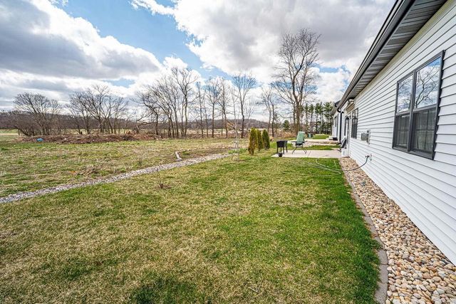 201 Boann Terrace, Belleville, WI 53508