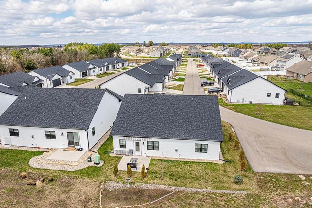 201 Boann Terrace, Belleville, WI 53508