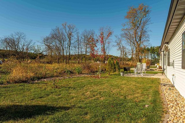 201 Boann Terrace, Belleville, WI 53508