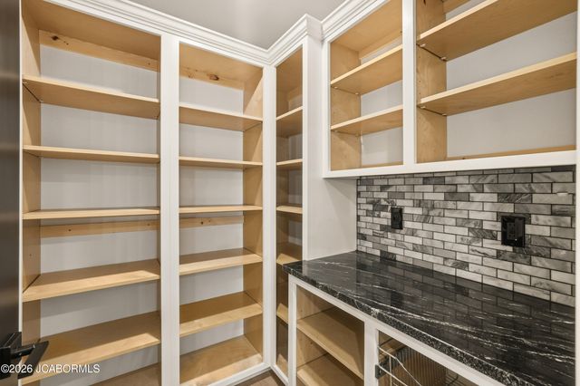 141 POELKER PLACE, Jefferson City, MO 65109