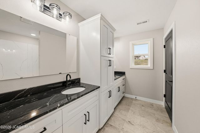 141 POELKER PLACE, Jefferson City, MO 65109