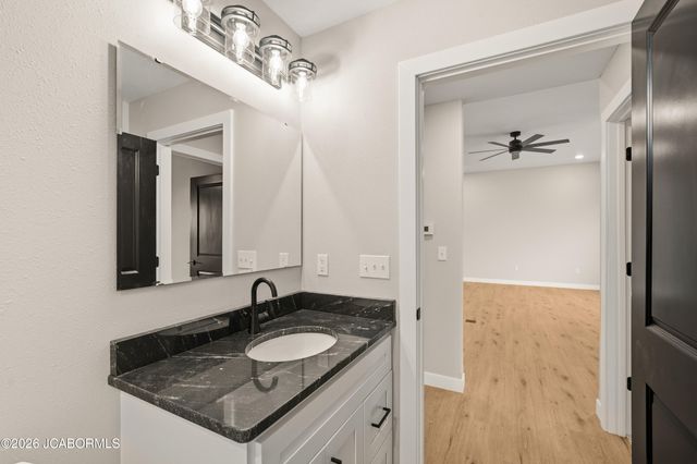 141 POELKER PLACE, Jefferson City, MO 65109