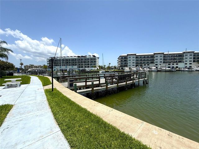 201 MEDALLION BOULEVARD D, Madeira Beach, FL 33708