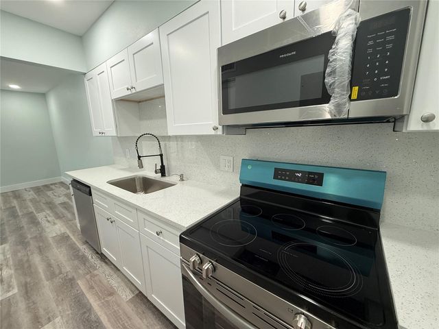 201 MEDALLION BOULEVARD D, Madeira Beach, FL 33708